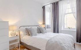 Glenmore Suites